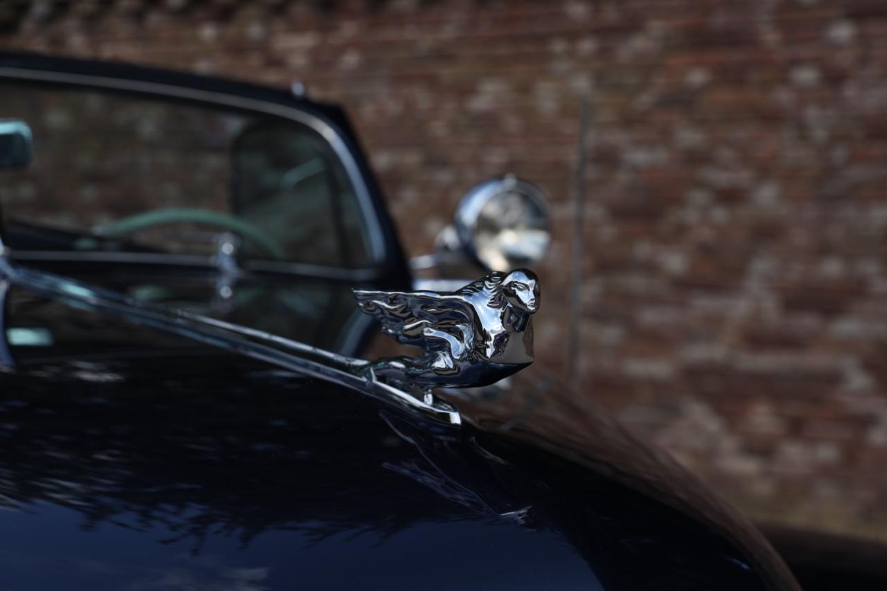 1941 Cadillac Series 62 Convertible Coupe