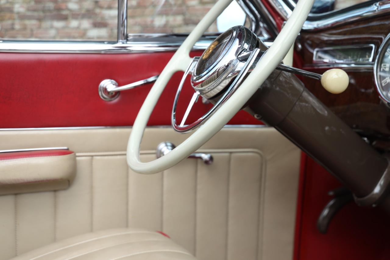 1941 Cadillac Series 62 Convertible Coupe