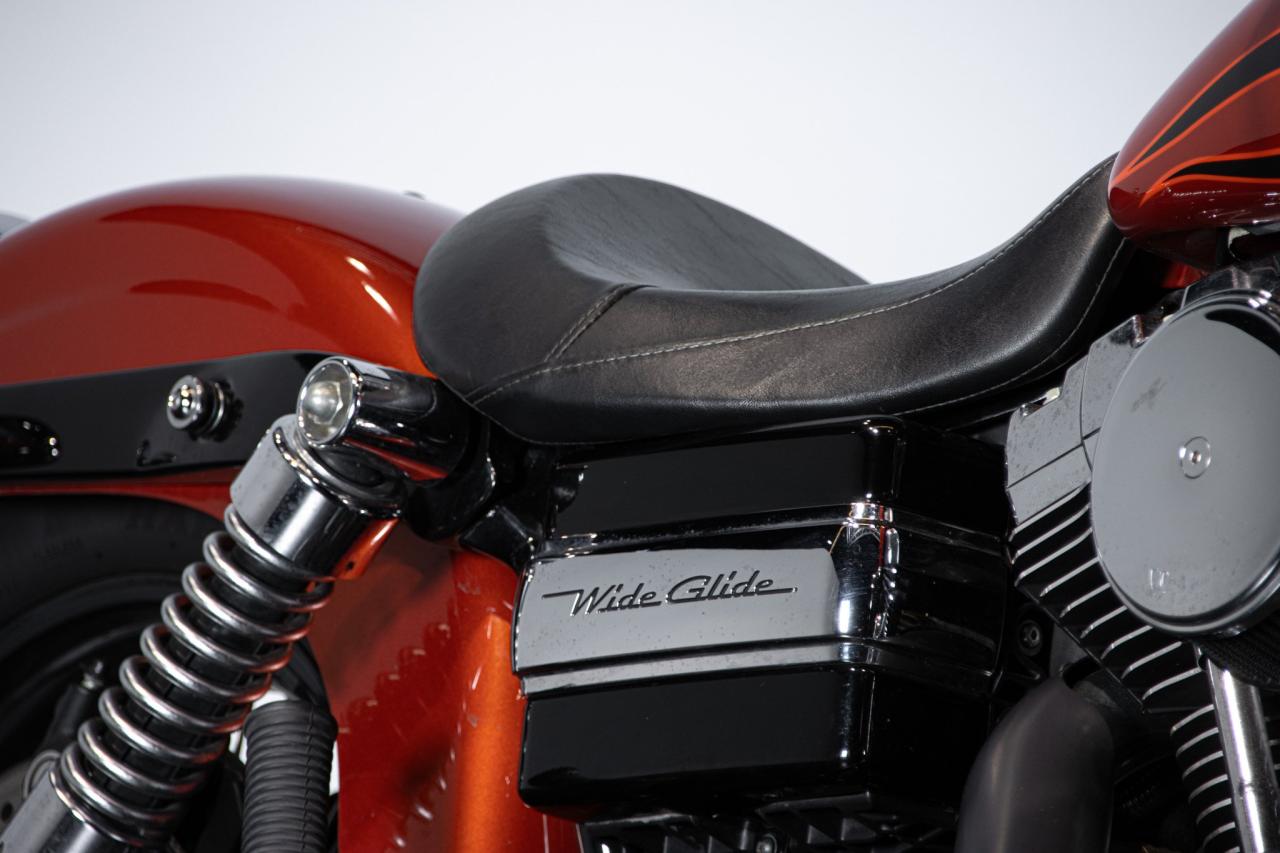2010 Harley Davidson DYNA WYDE GLIDE