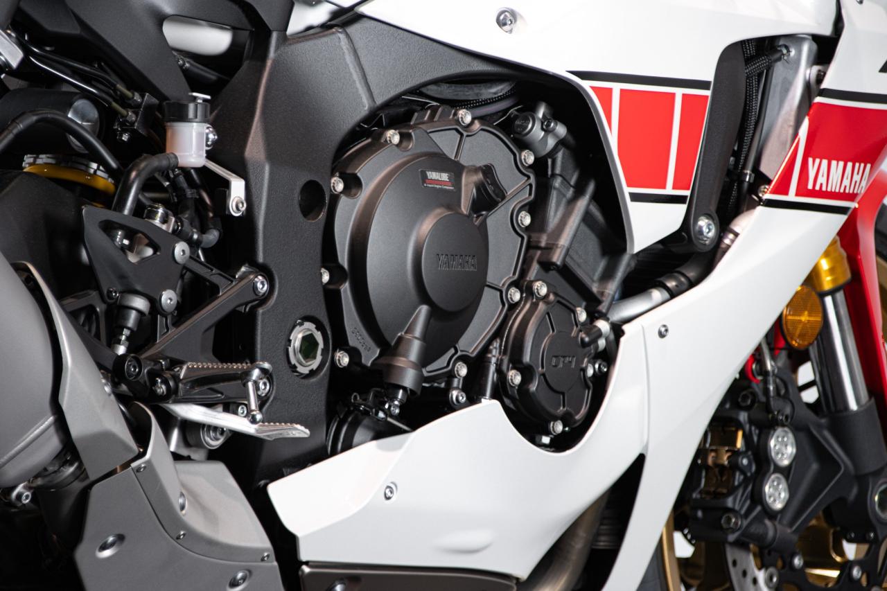 2023 Yamaha R1 60&deg;th ANNIVERSARIO