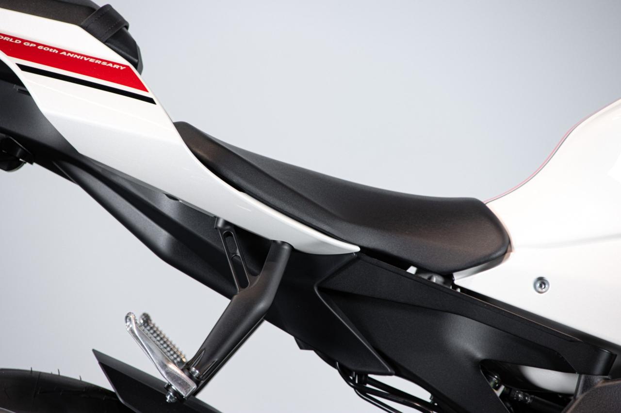 2023 Yamaha R1 60&deg;th ANNIVERSARIO