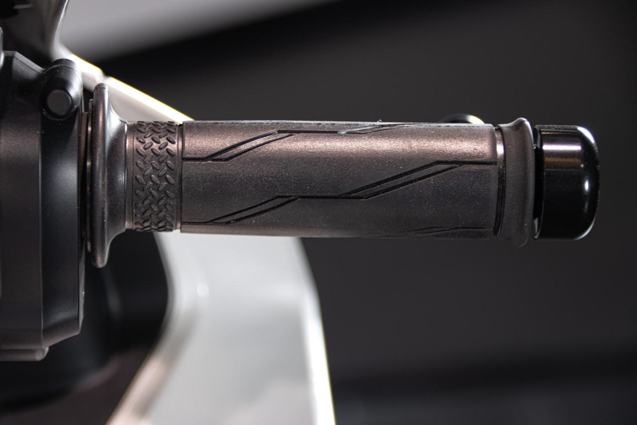 2023 Yamaha R1 60&deg;th ANNIVERSARIO