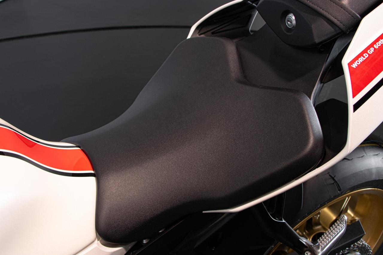 2023 Yamaha R1 60&deg;th ANNIVERSARIO