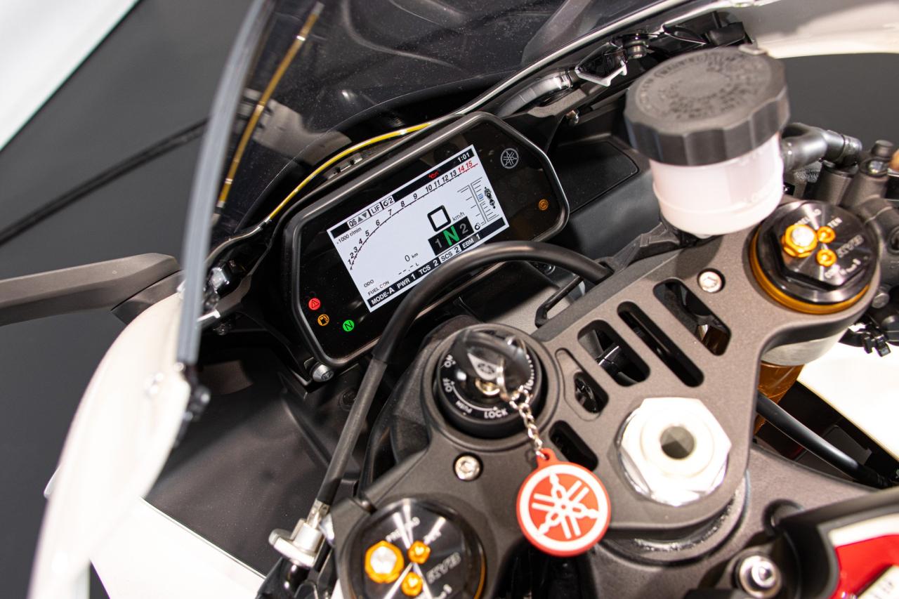 2023 Yamaha R1 60&deg;th ANNIVERSARIO