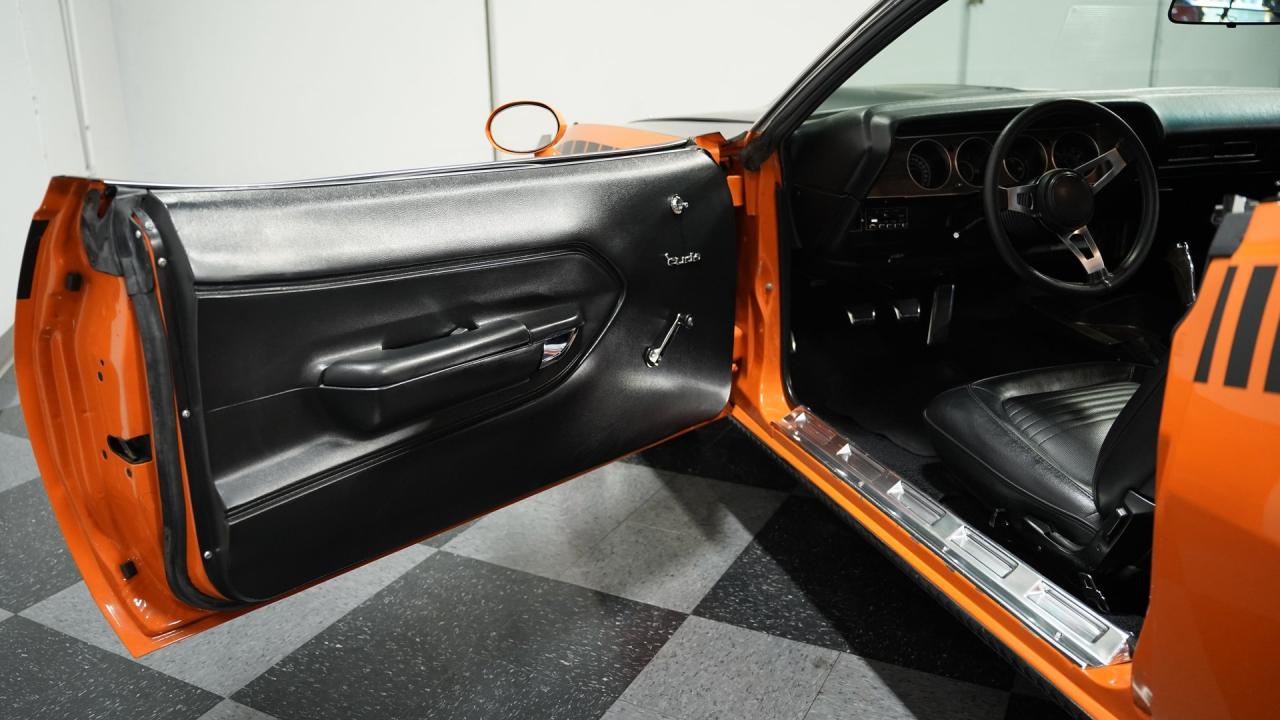 1970 Plymouth Cuda AAR Tribute