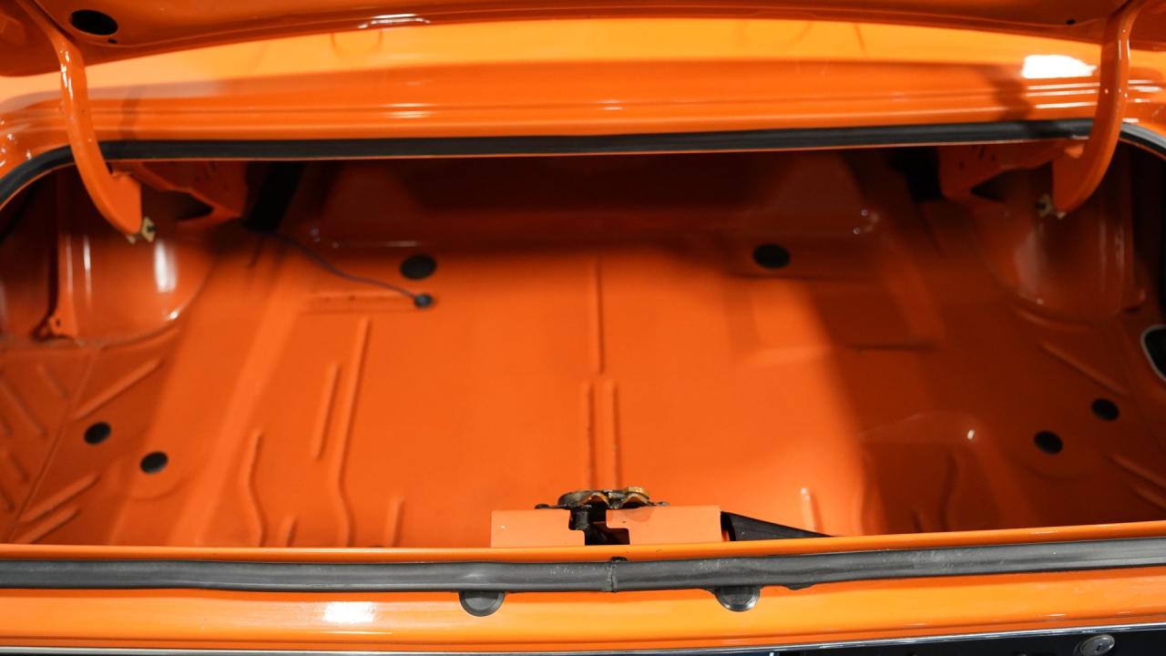 1970 Plymouth Cuda AAR Tribute