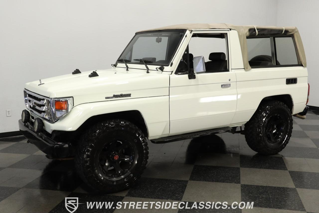 1987 Toyota Land Cruiser FJ73