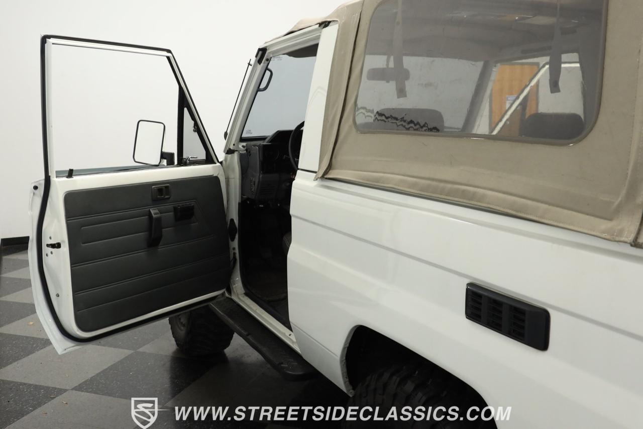 1987 Toyota Land Cruiser FJ73