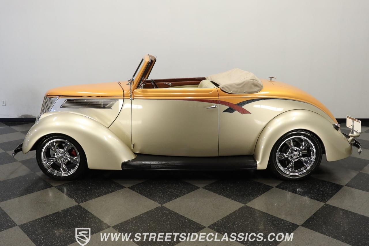 1937 Ford Cabriolet Rumble Seat