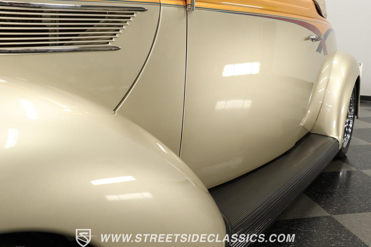 1937 Ford Cabriolet Rumble Seat