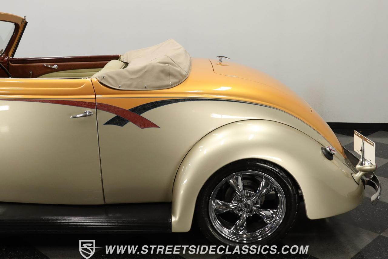 1937 Ford Cabriolet Rumble Seat