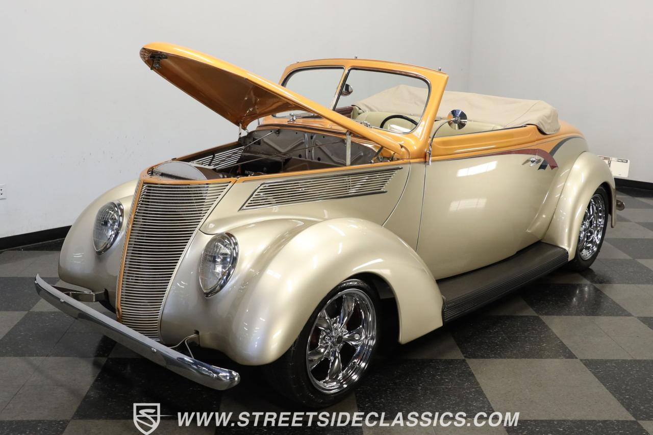 1937 Ford Cabriolet Rumble Seat