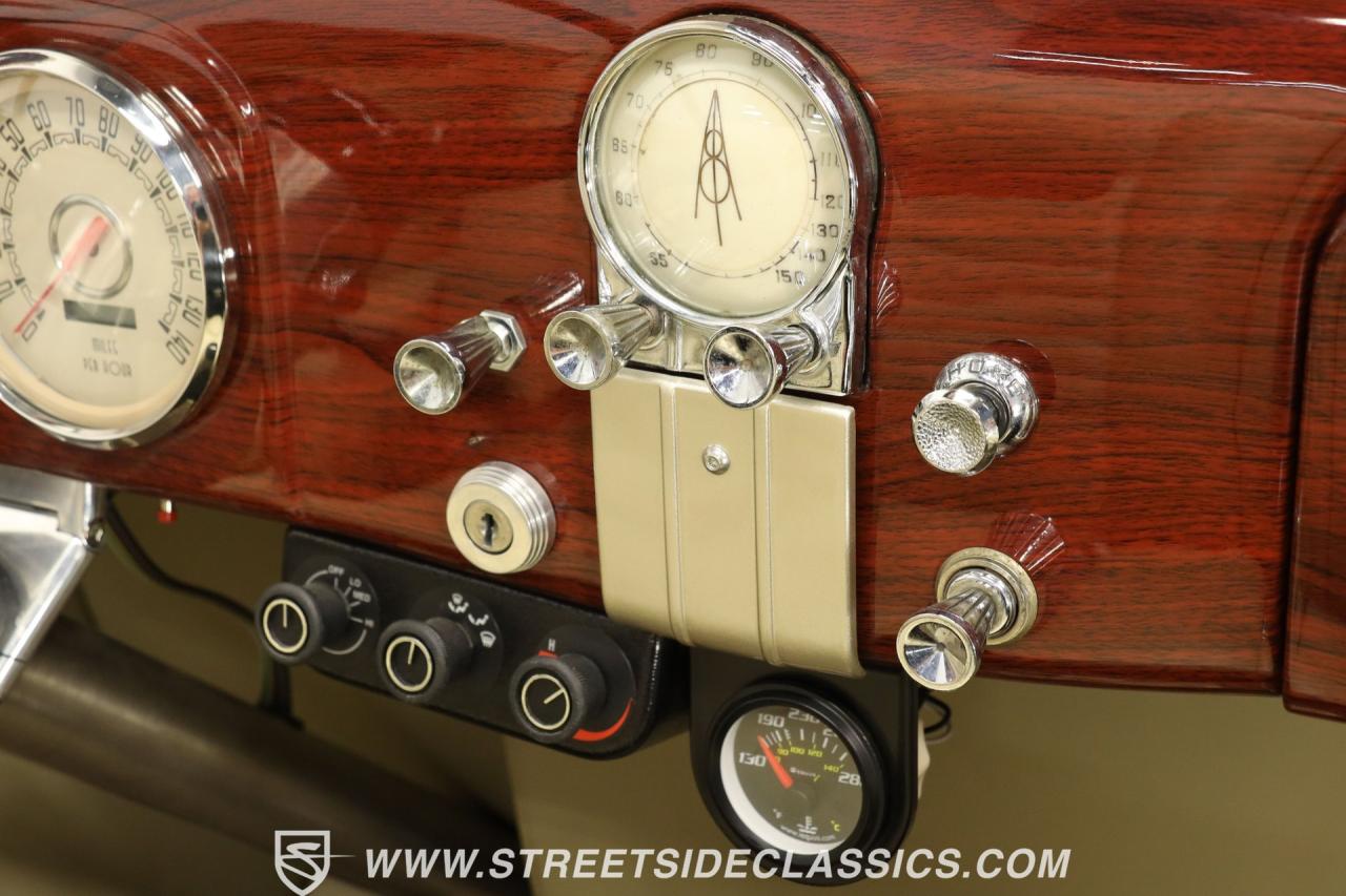 1937 Ford Cabriolet Rumble Seat