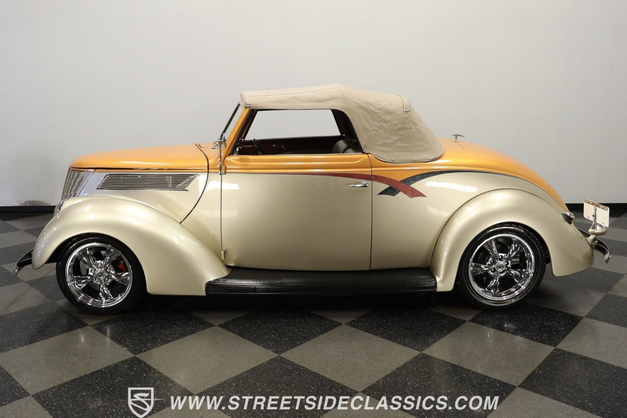 1937 Ford Cabriolet Rumble Seat