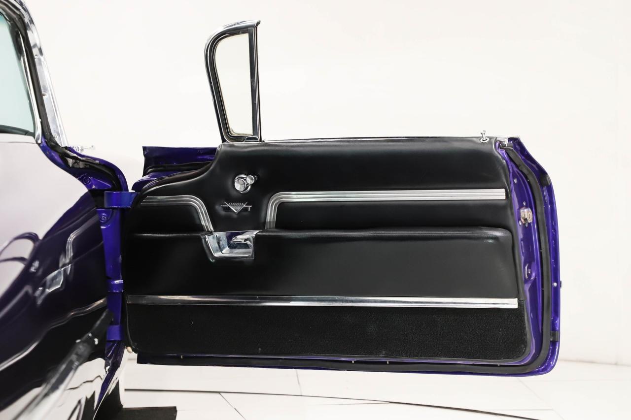 1959 Cadillac Coupe DeVille