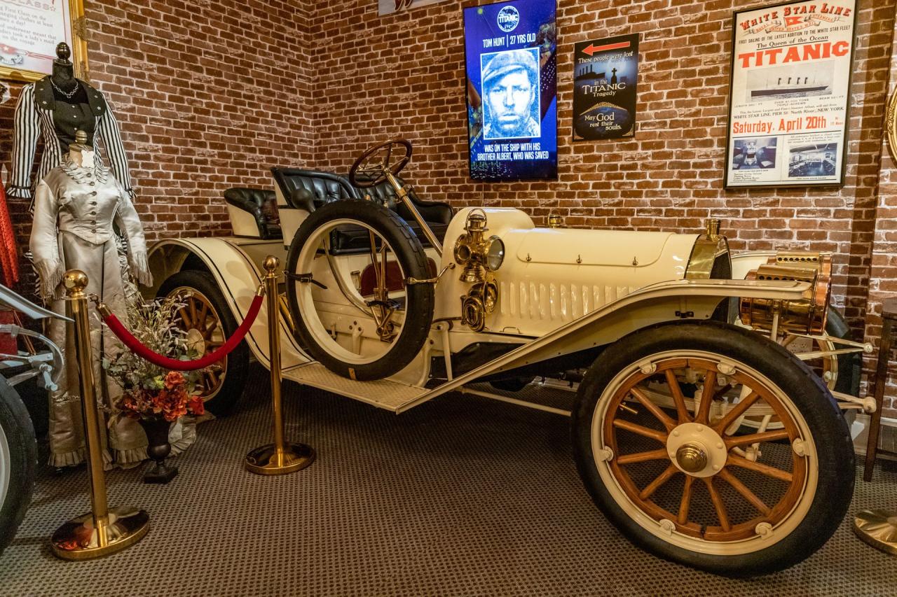 1907 Premier Model 24