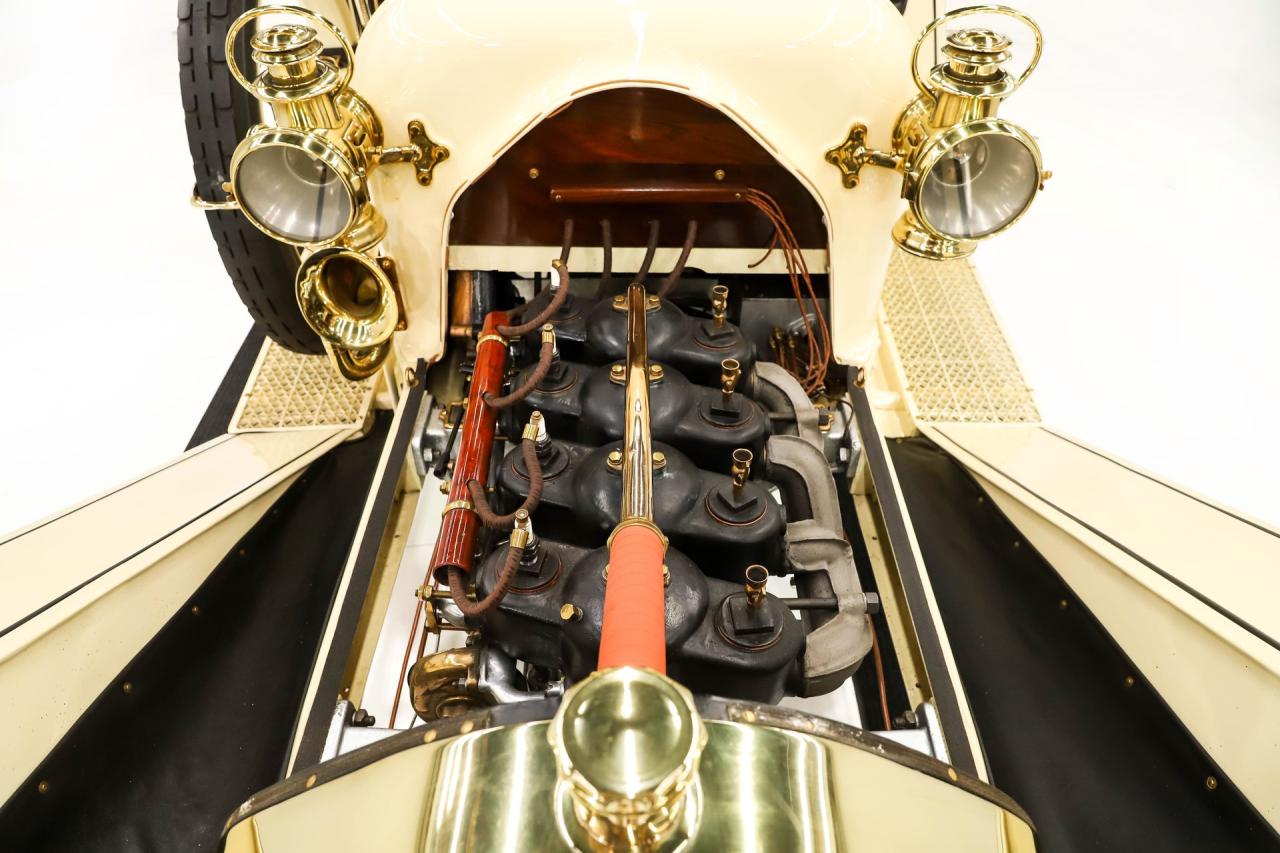 1907 Premier Model 24