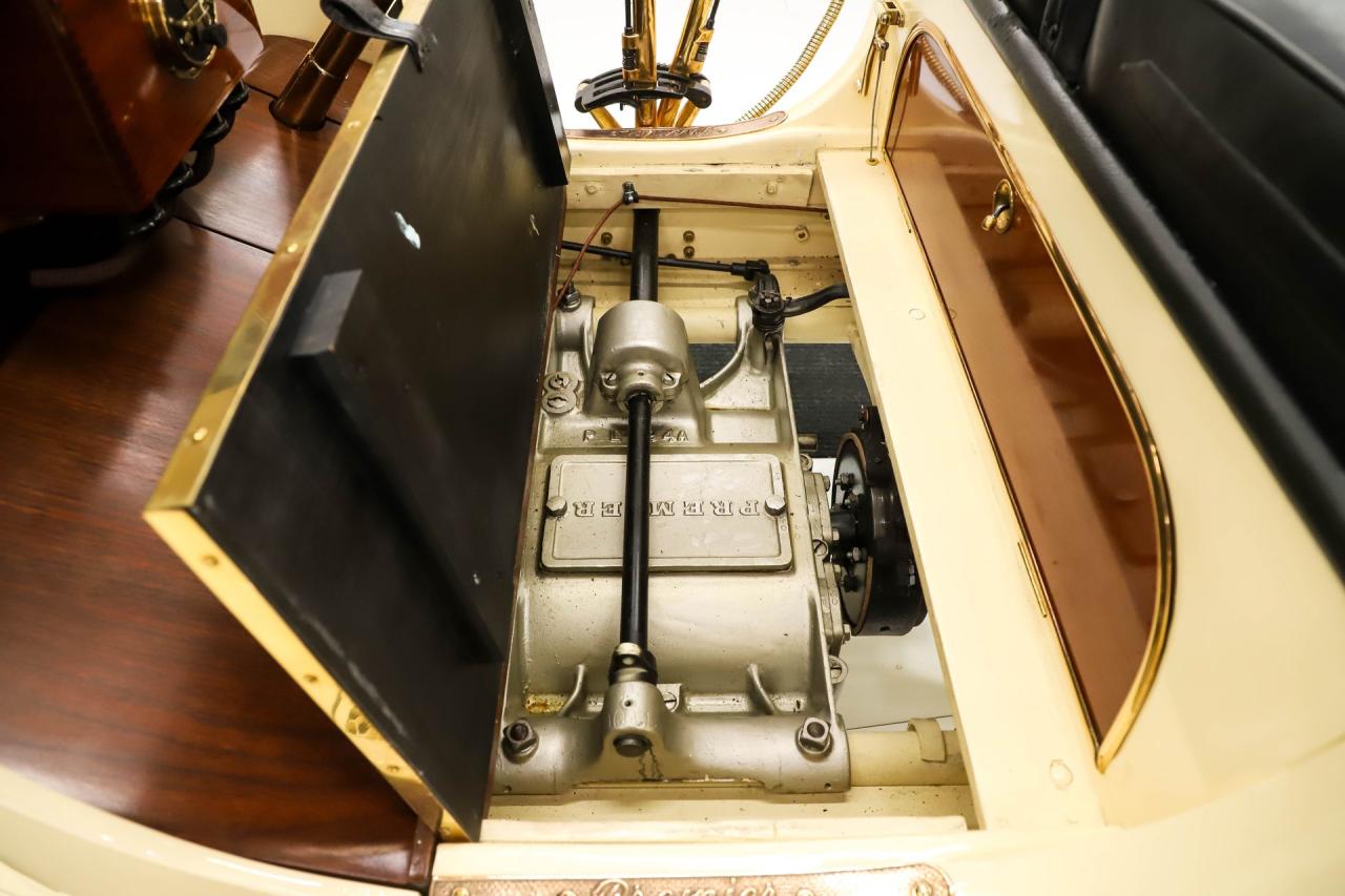 1907 Premier Model 24