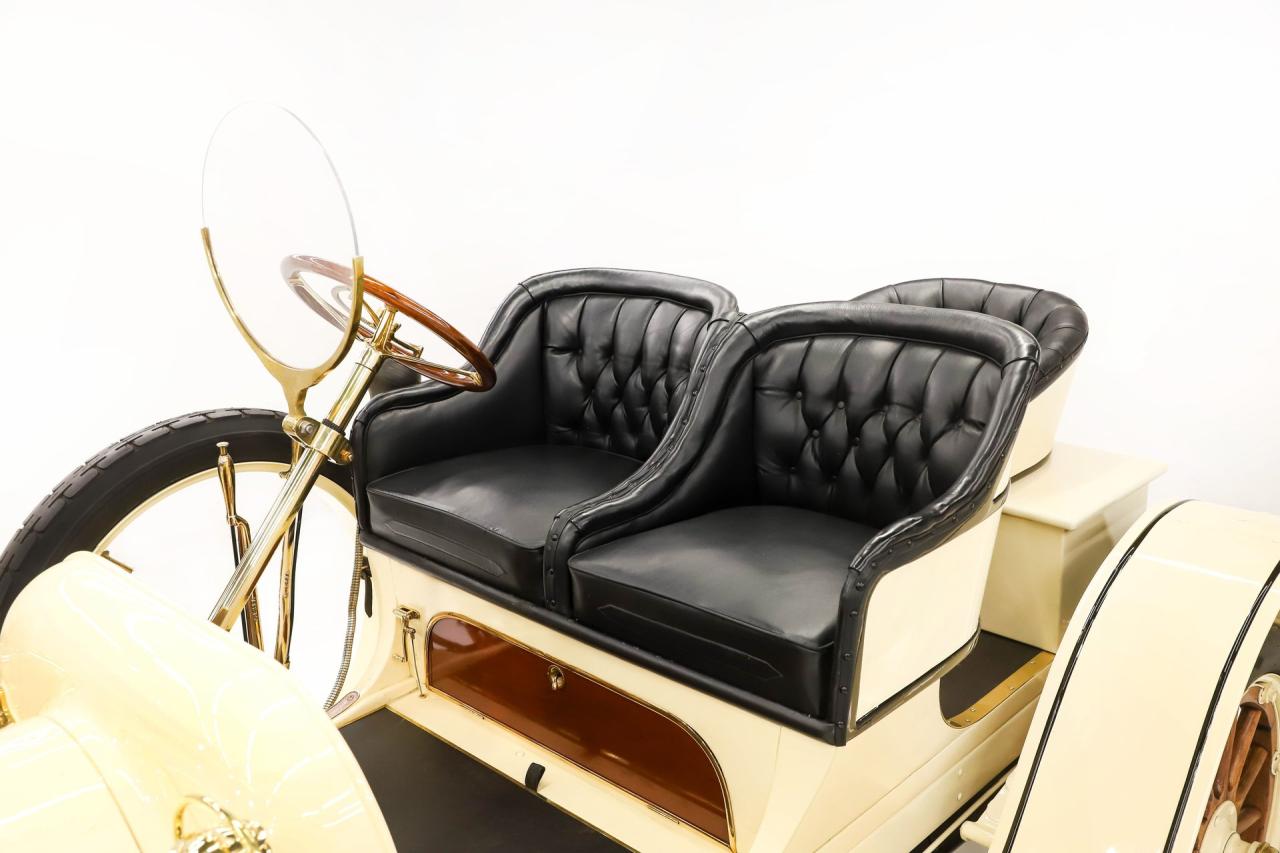 1907 Premier Model 24