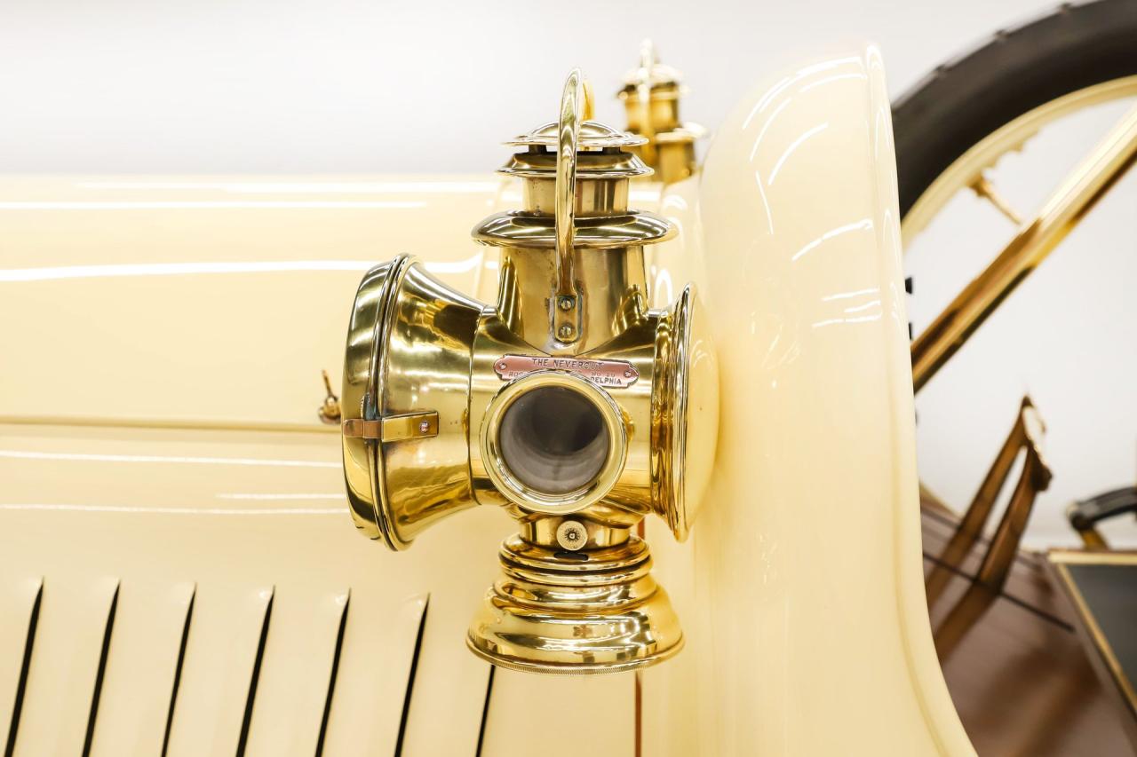 1907 Premier Model 24