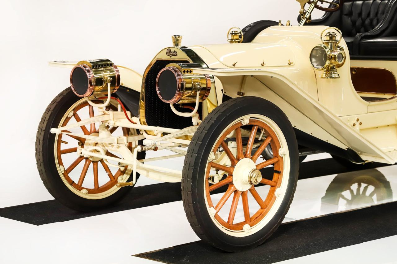 1907 Premier Model 24
