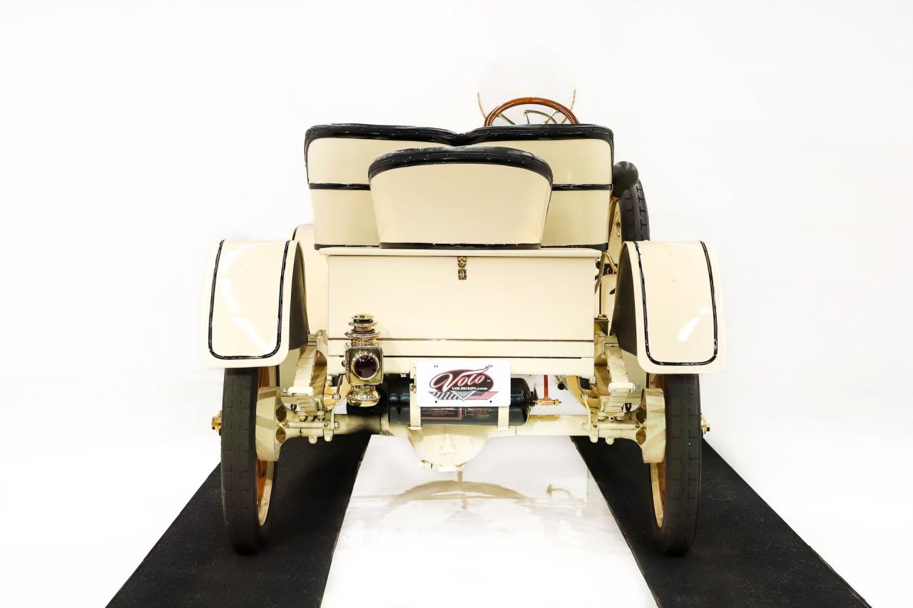 1907 Premier Model 24