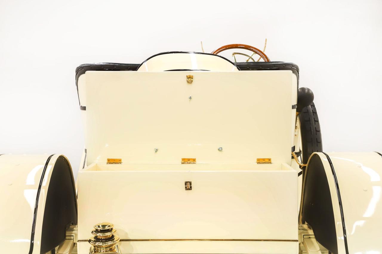 1907 Premier Model 24