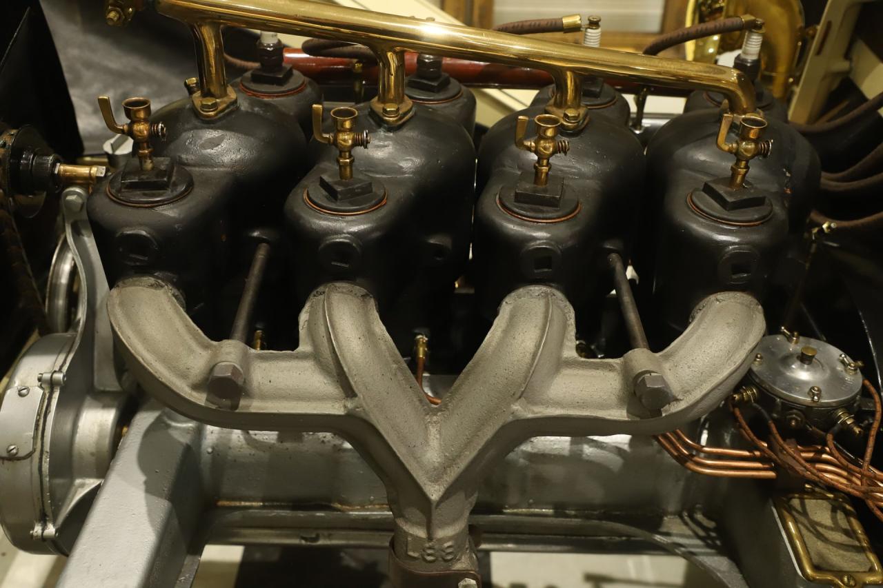 1907 Premier Model 24