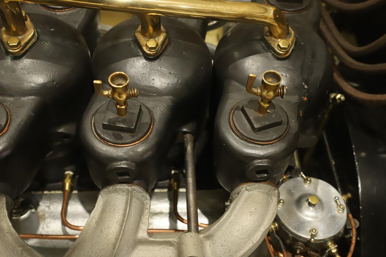 1907 Premier Model 24