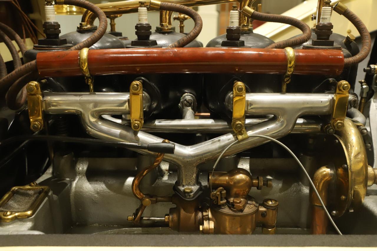 1907 Premier Model 24