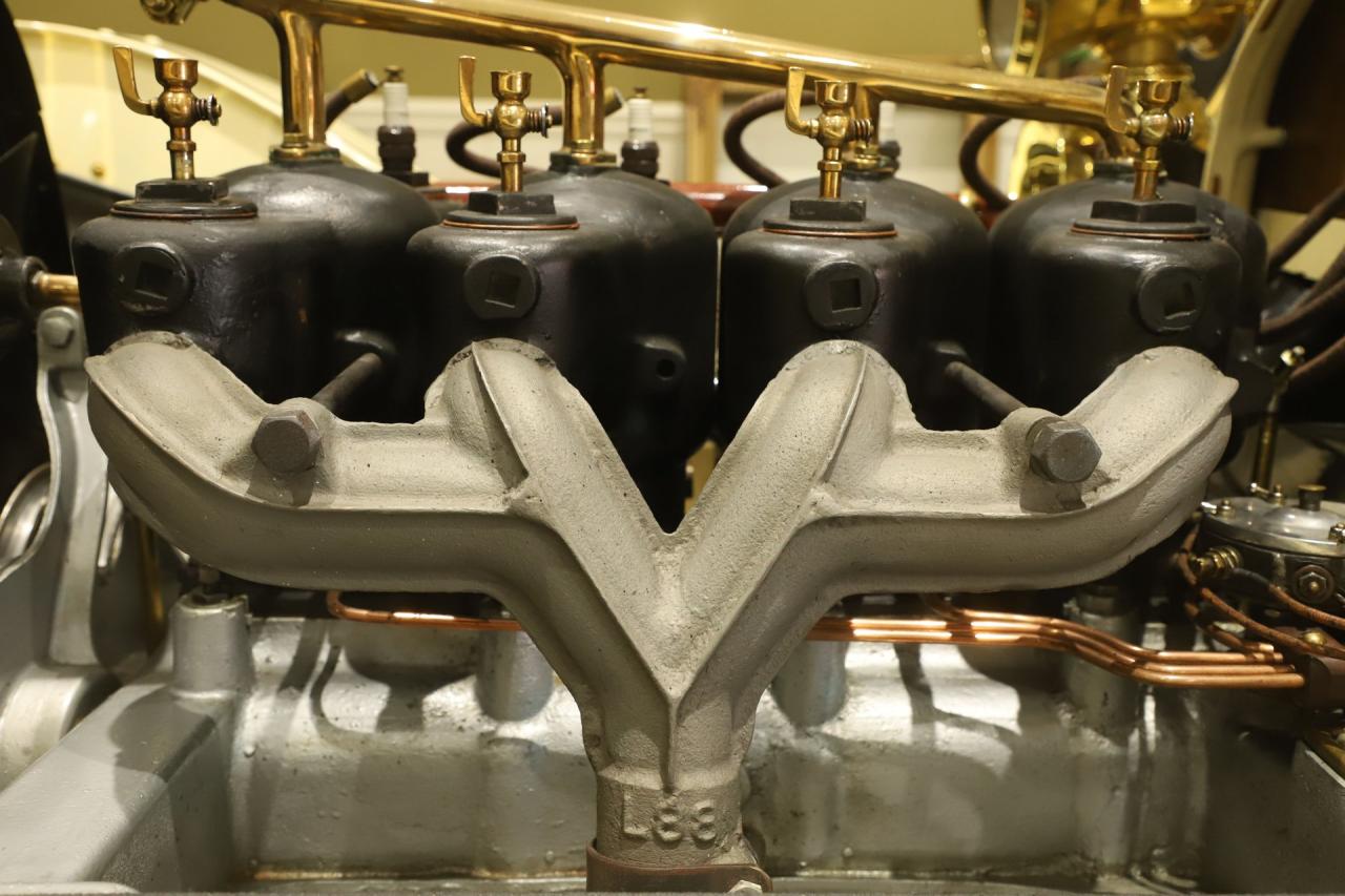 1907 Premier Model 24