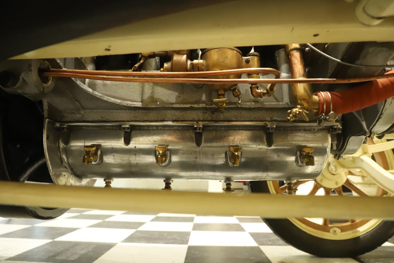 1907 Premier Model 24