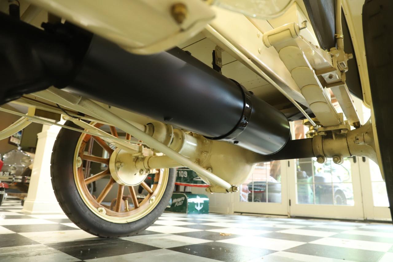 1907 Premier Model 24