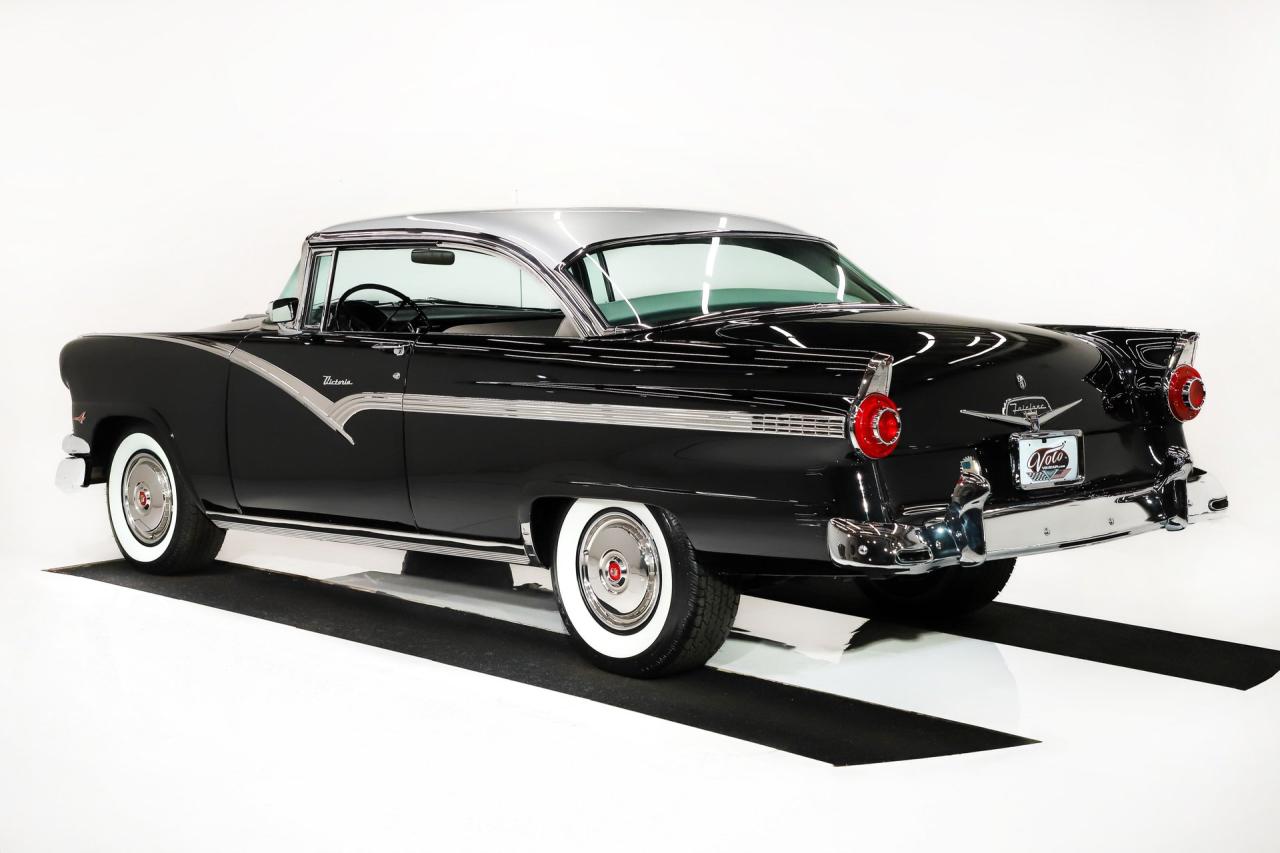 1956 Ford Victoria