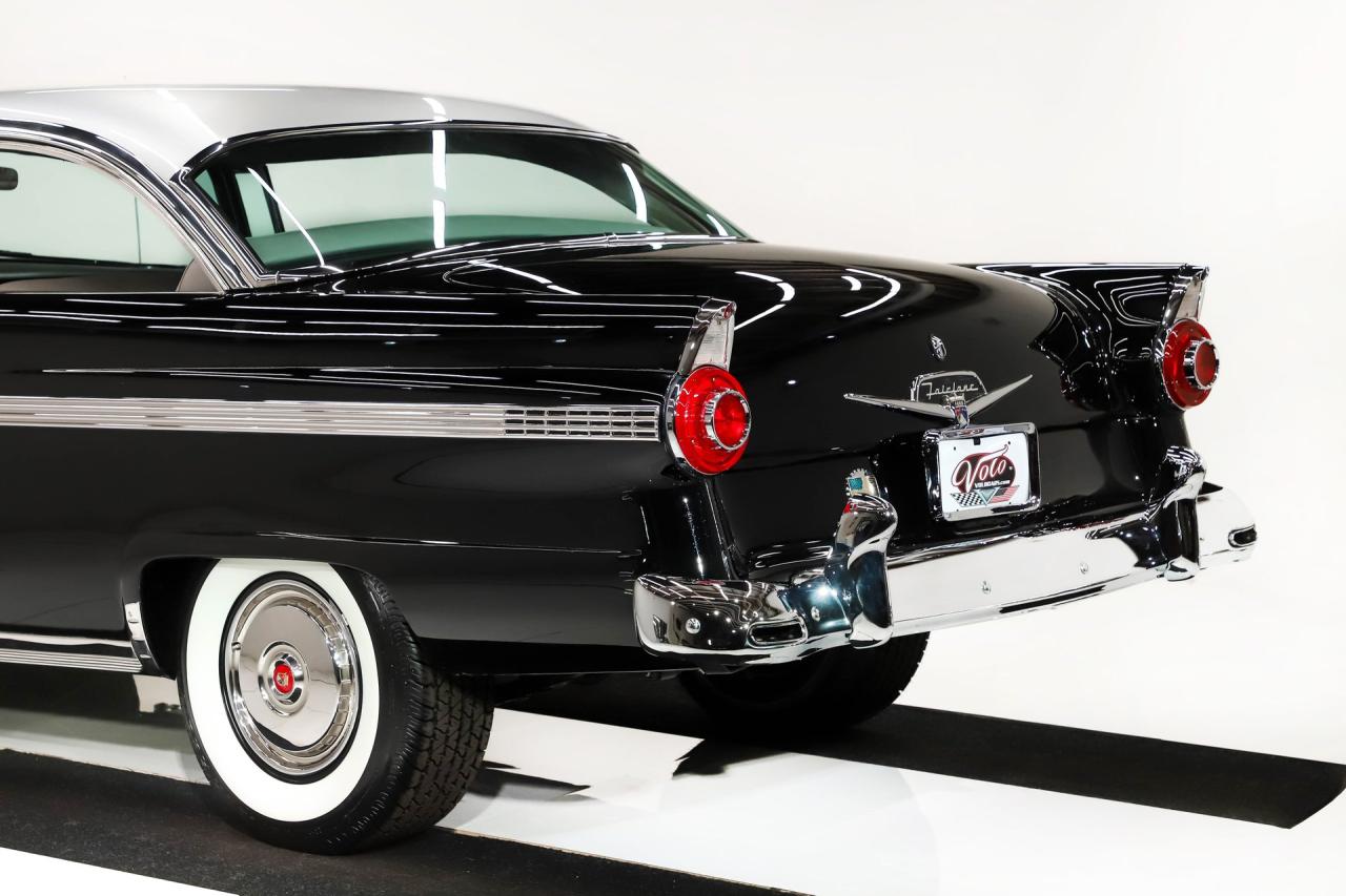 1956 Ford Victoria