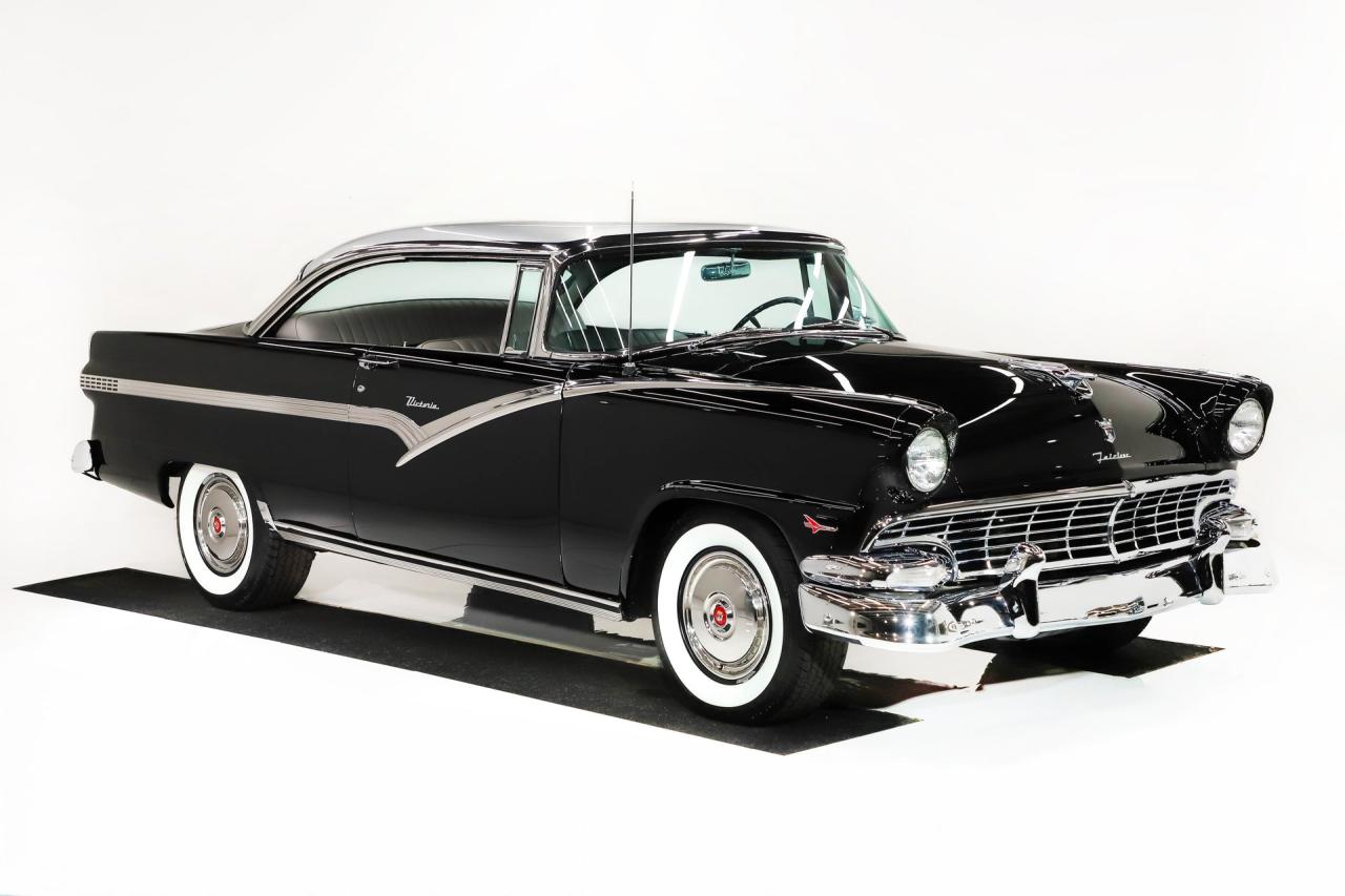 1956 Ford Victoria