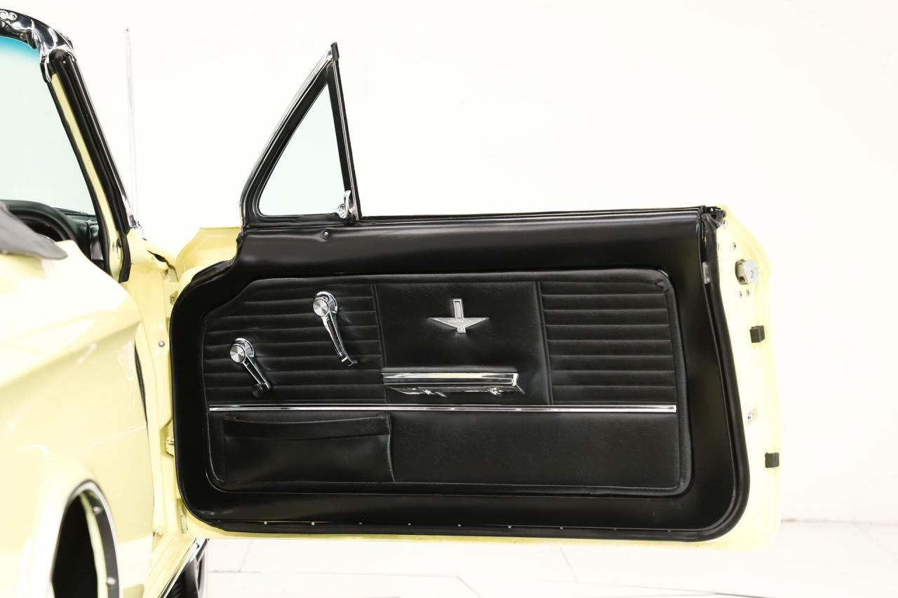 1964 Chevrolet Corvair Monza Spyder