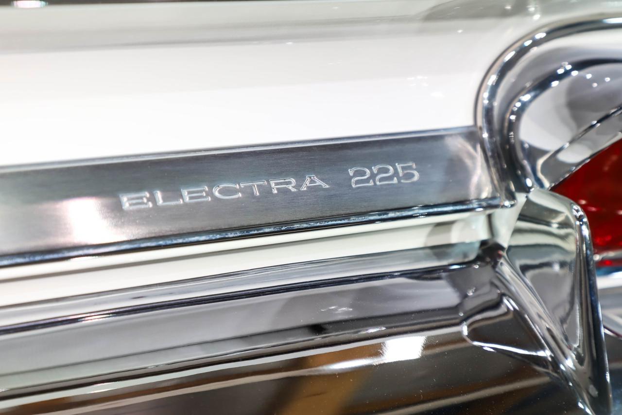 1961 Buick Electra 225
