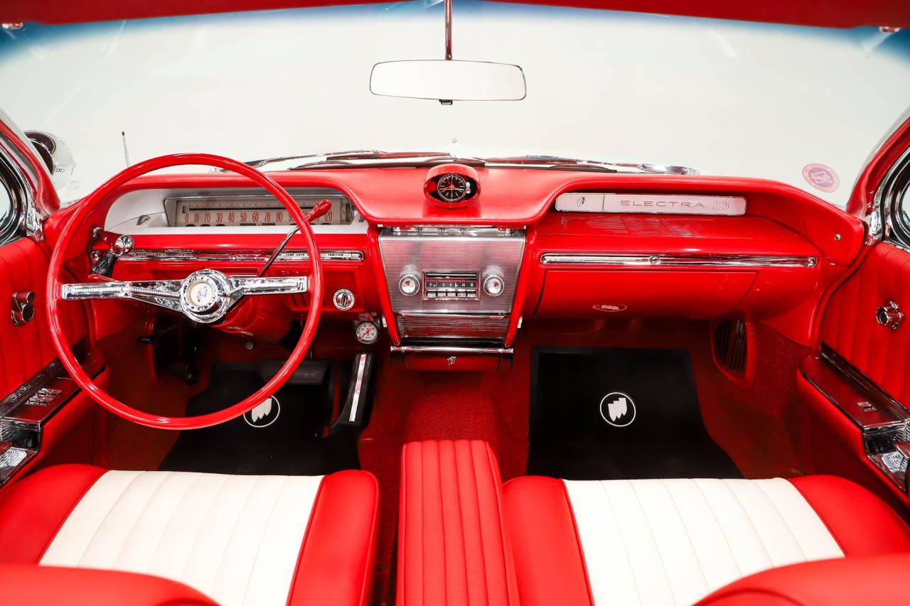 1961 Buick Electra 225