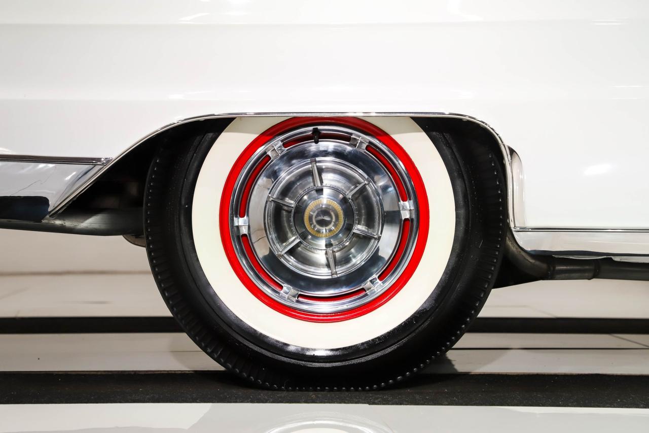 1961 Buick Electra 225