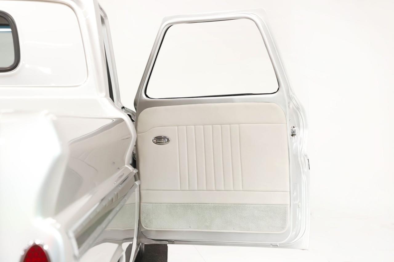 1965 Chevrolet C10 Short Bed