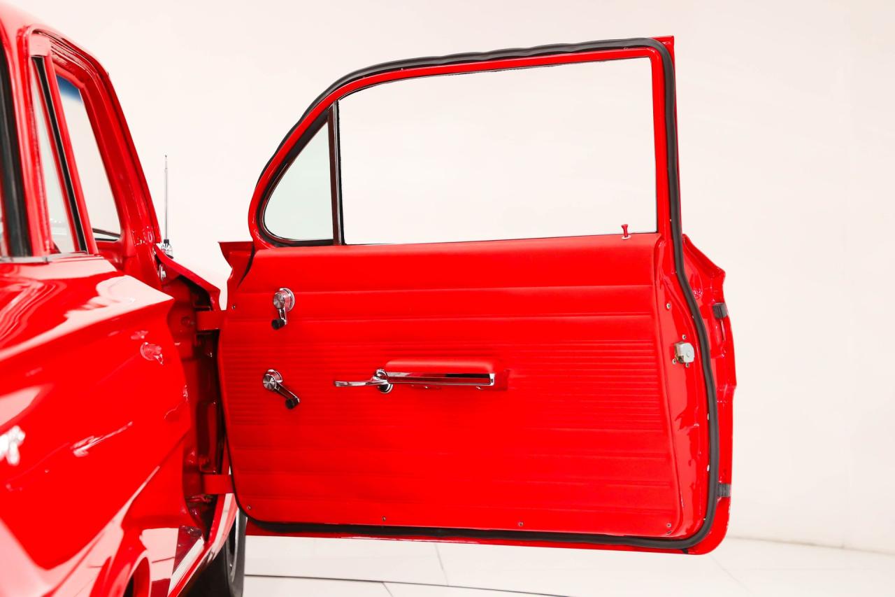 1961 Chevrolet Biscayne Restomod
