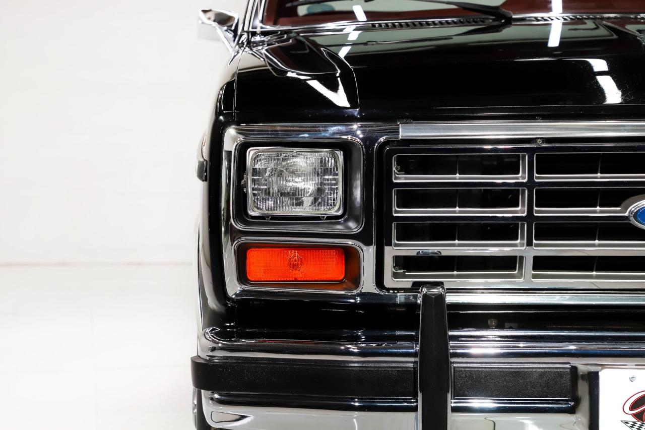 1985 Ford F150 XLT Lariat