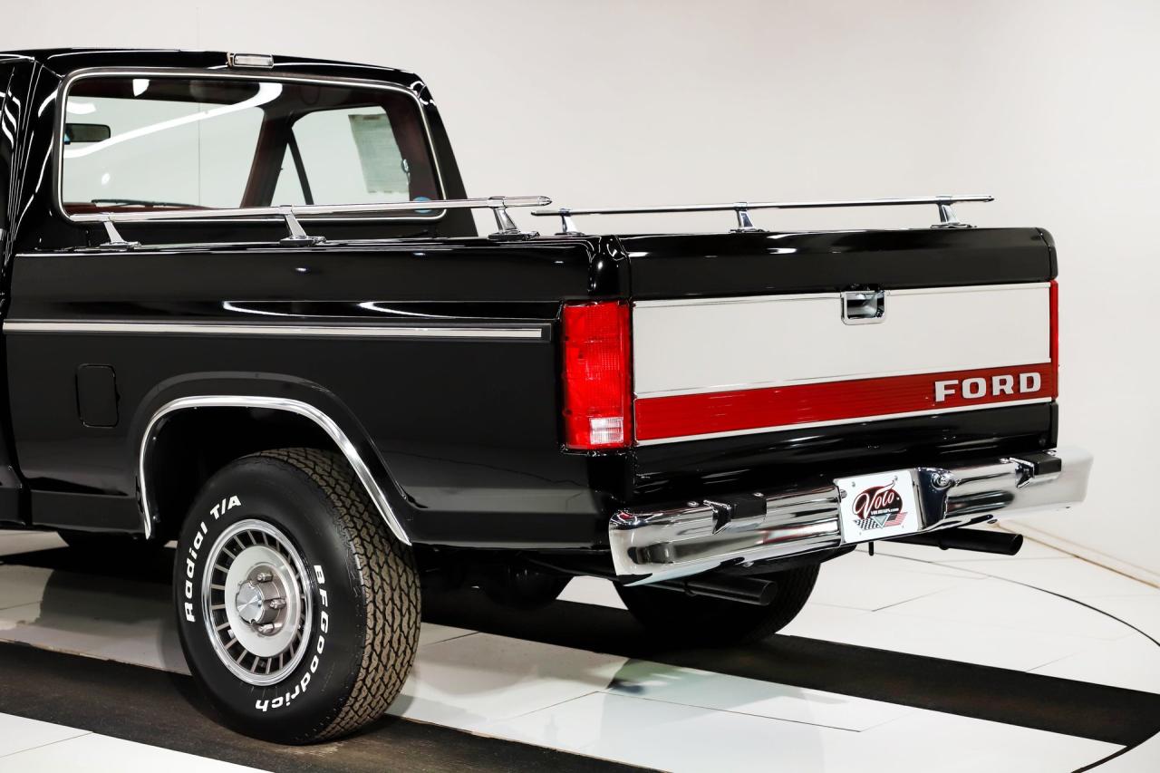 1985 Ford F150 XLT Lariat