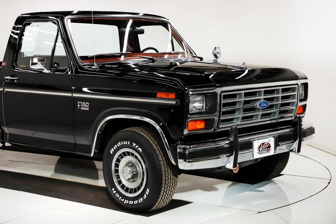 1985 Ford F150 XLT Lariat