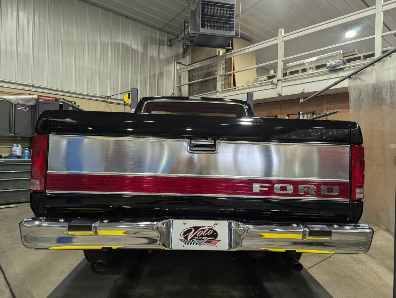 1985 Ford F150 XLT Lariat