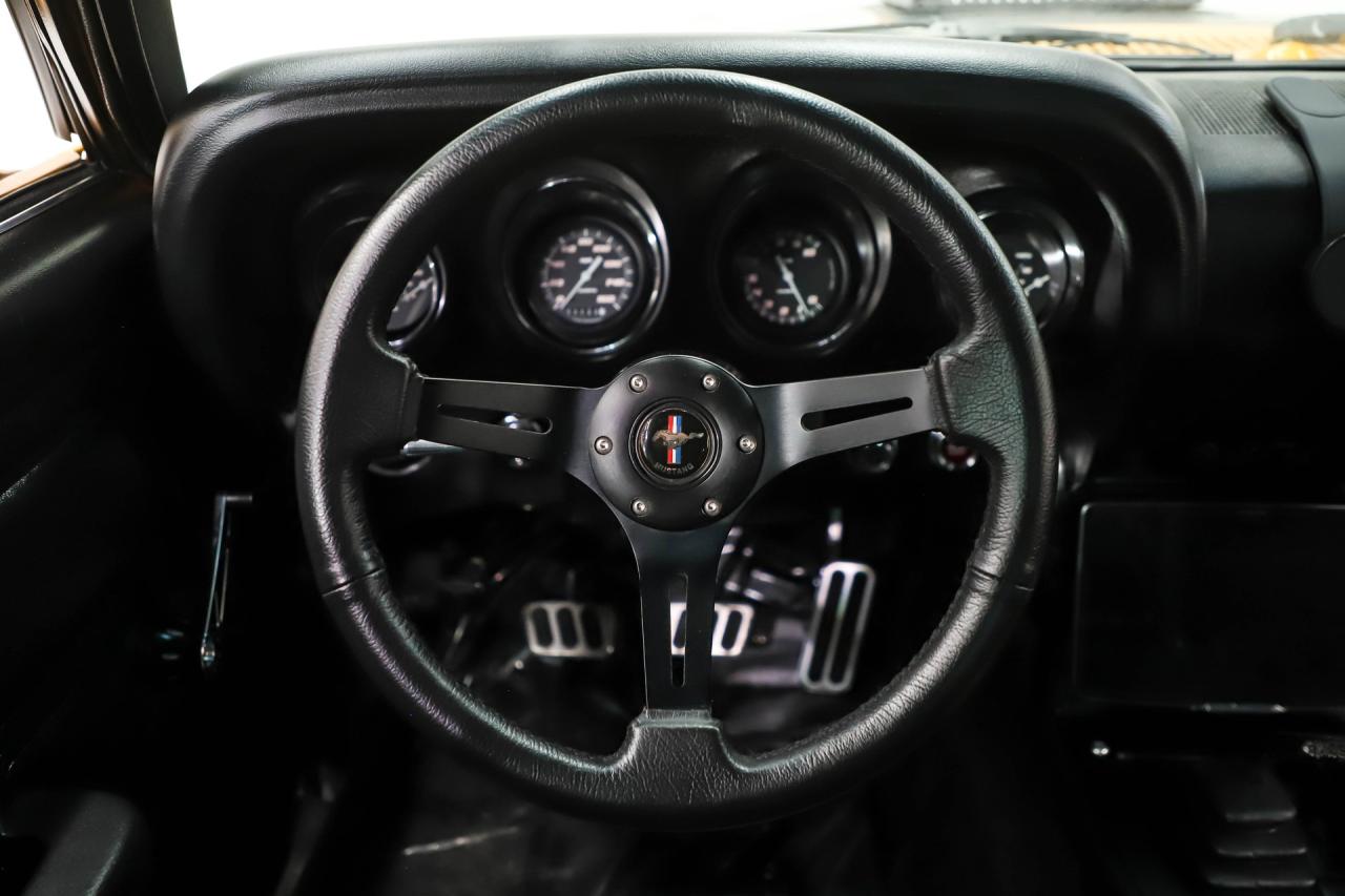 1970 Ford Mustang Restomod