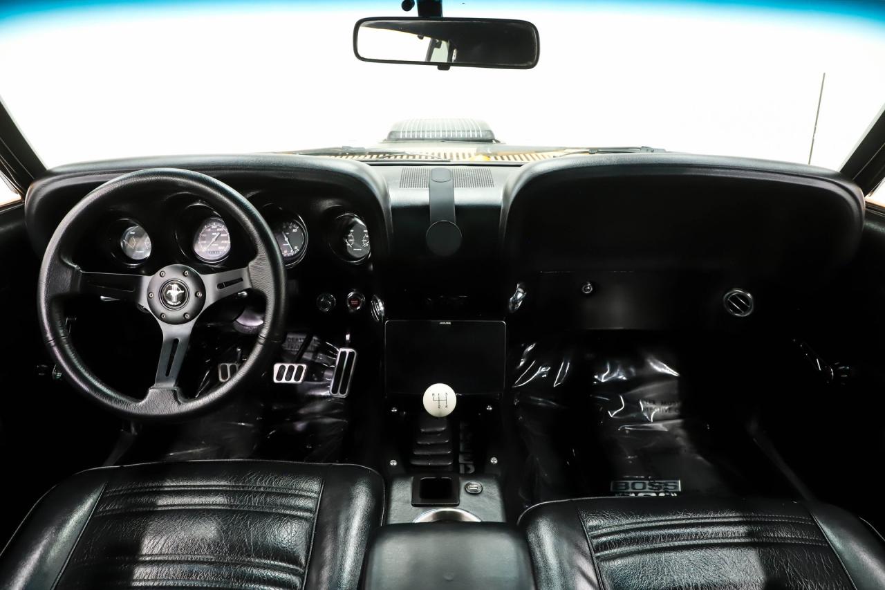 1970 Ford Mustang Restomod