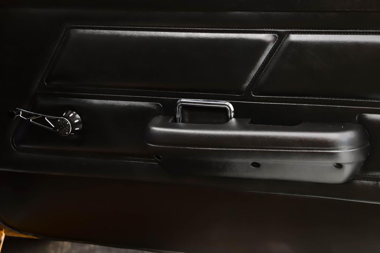 1970 Ford Mustang Restomod