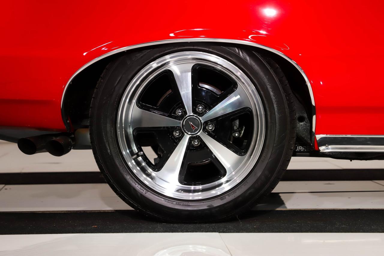 1964 Pontiac LeMans Pro Touring